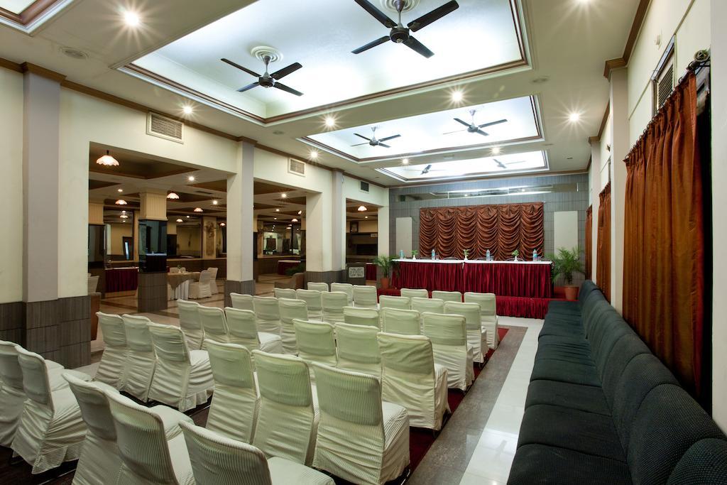 Surya Royal Hotel Kota  Esterno foto